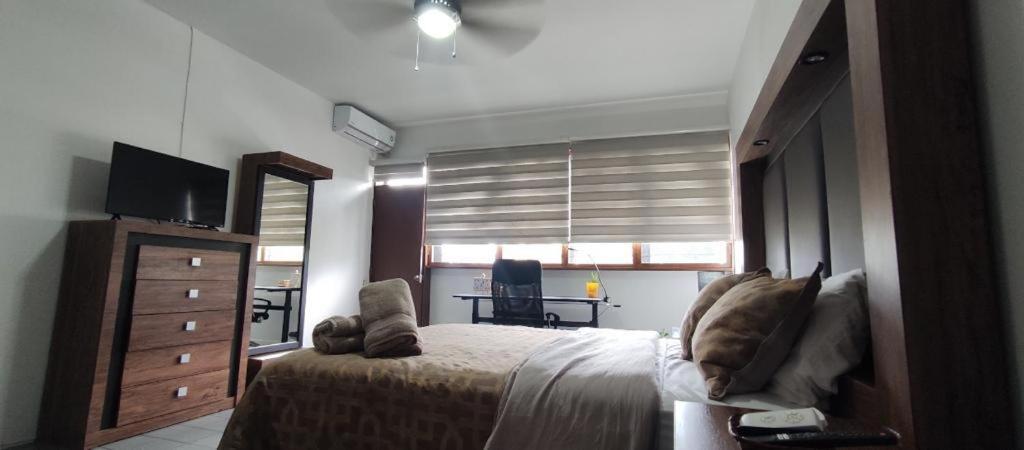 A Pousada Leveli Coliving Guadalajara Exterior foto